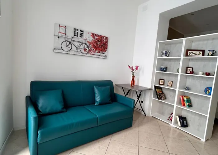 Leam Apartment 5